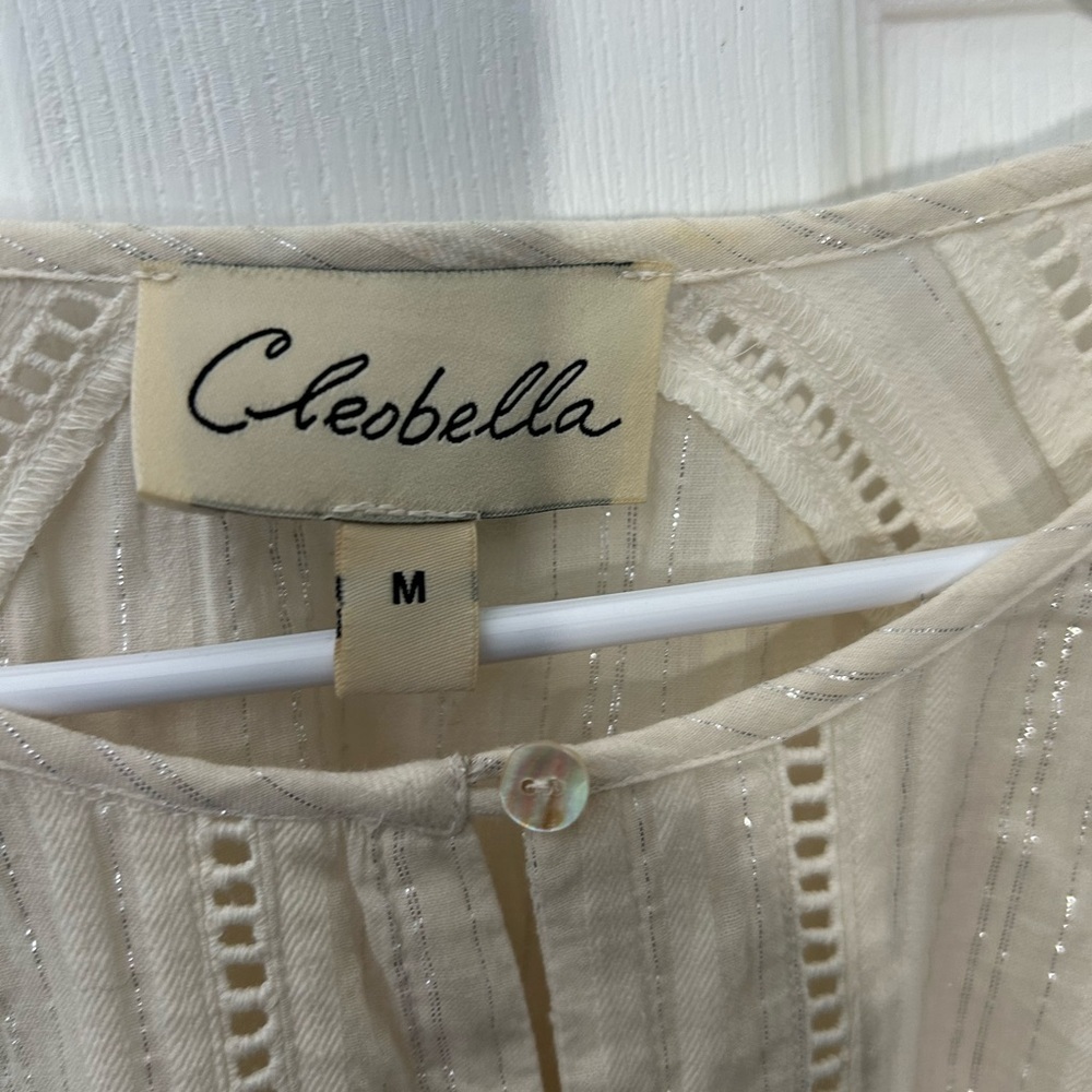 Cleobella Cream Top with metallic stripes  Size M. Ruffle detail at shoulders. - Picture 6 of 11